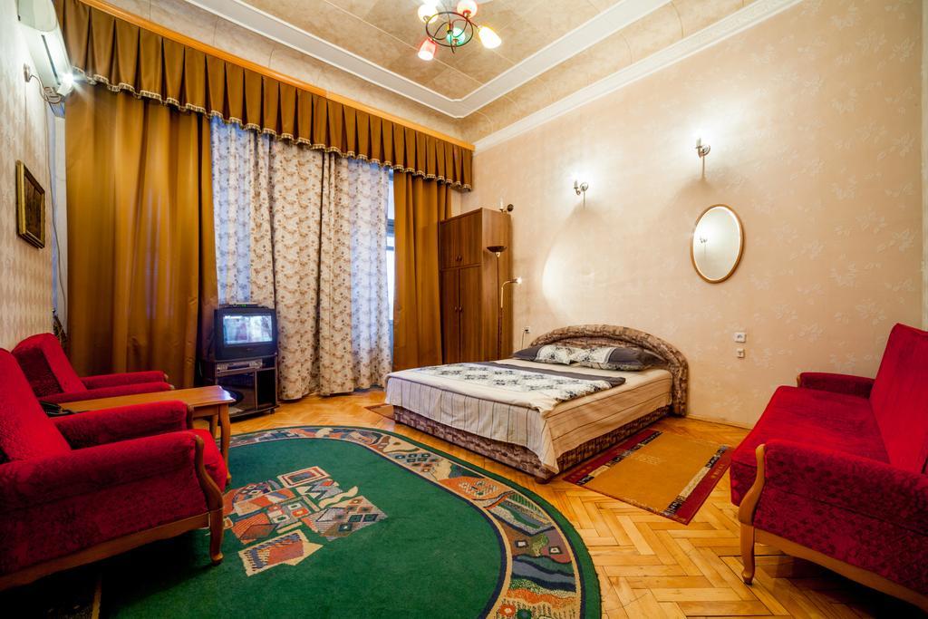 Apartments Near Khreshchatyk-Absolut Киев Стая снимка