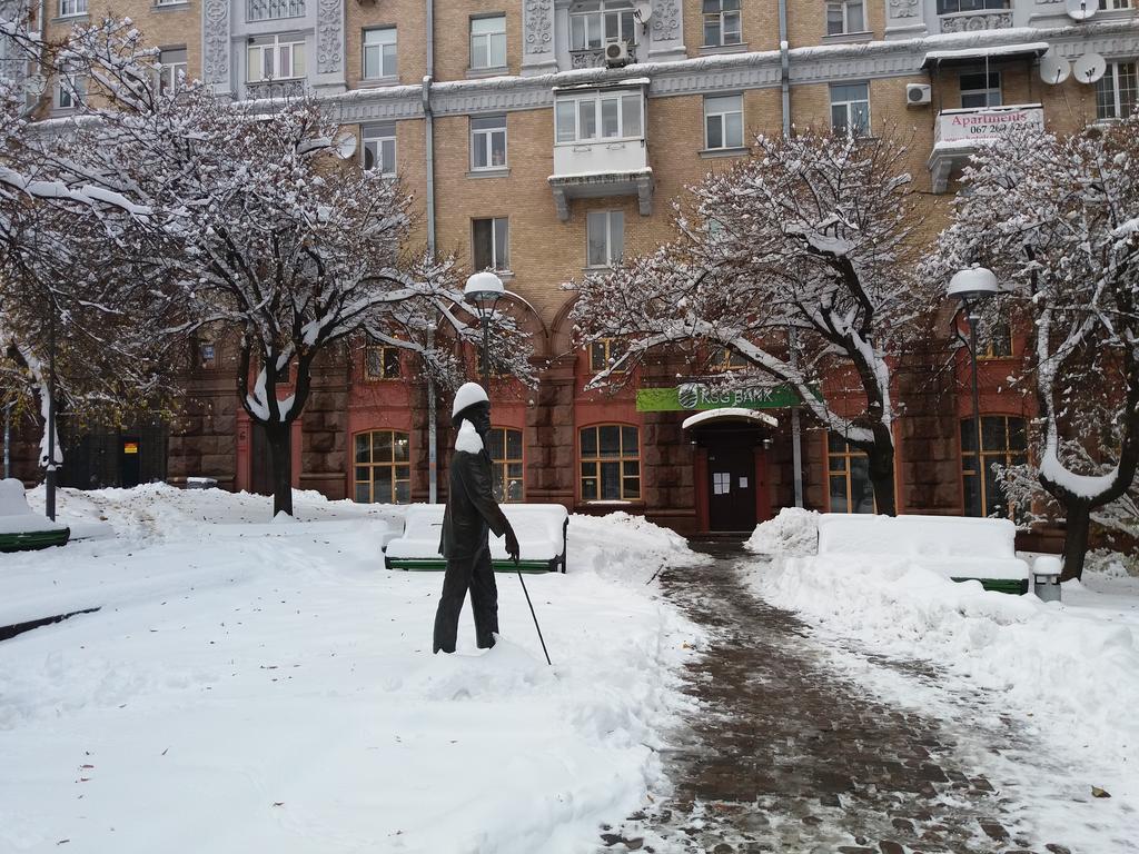 Apartments Near Khreshchatyk-Absolut Киев Екстериор снимка
